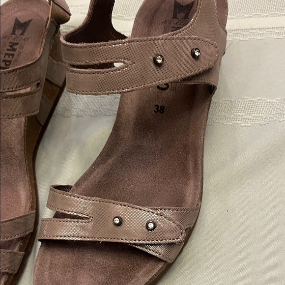 Mephisto Tan Leather Sandals size 38 - Picture 8 of 8